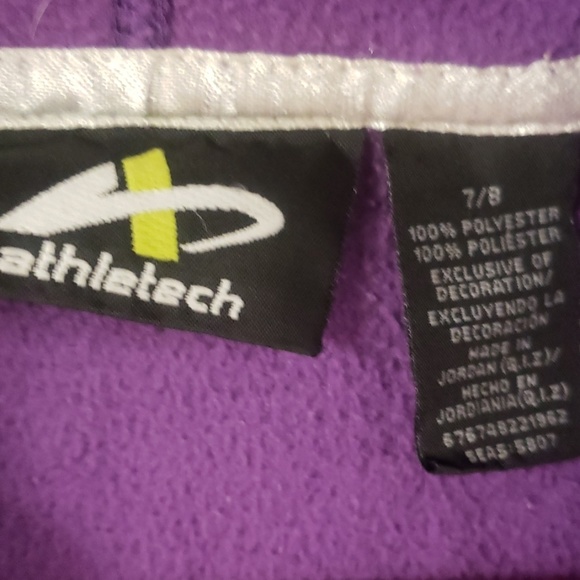 Fleece - Picture 3 of 4